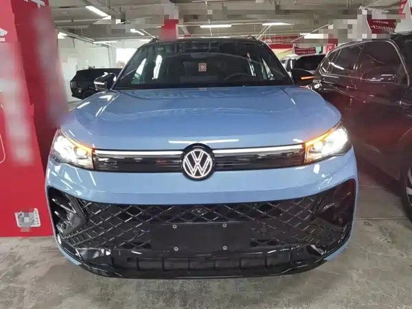 Volkswagen Tiguan L 2024