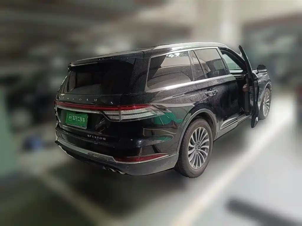 Lincoln Aviator 2020 — фото 4