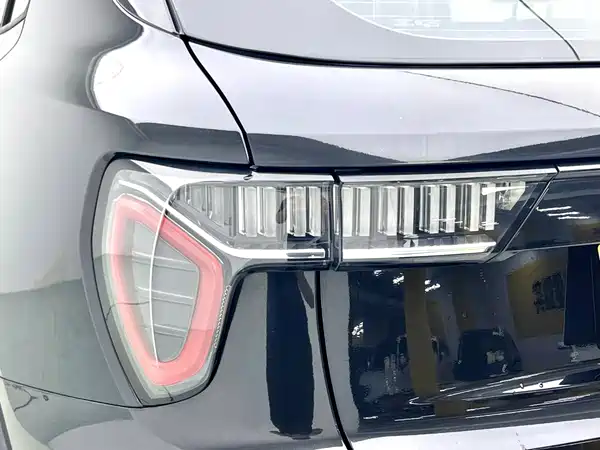 Lynk & Co 01 2018