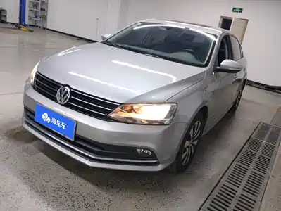Volkswagen Sagitar 2018