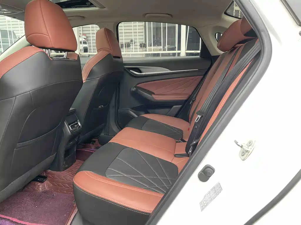 Changan Escape 2023 — фото 15