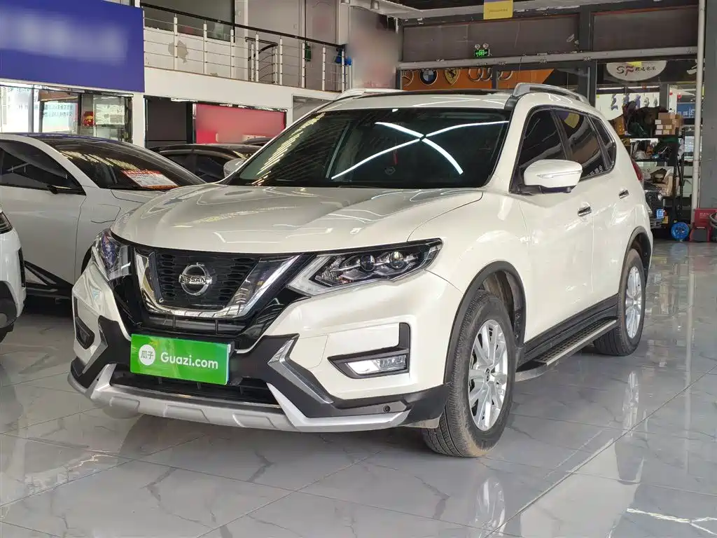 Nissan X-Trail 2021 — фото 1