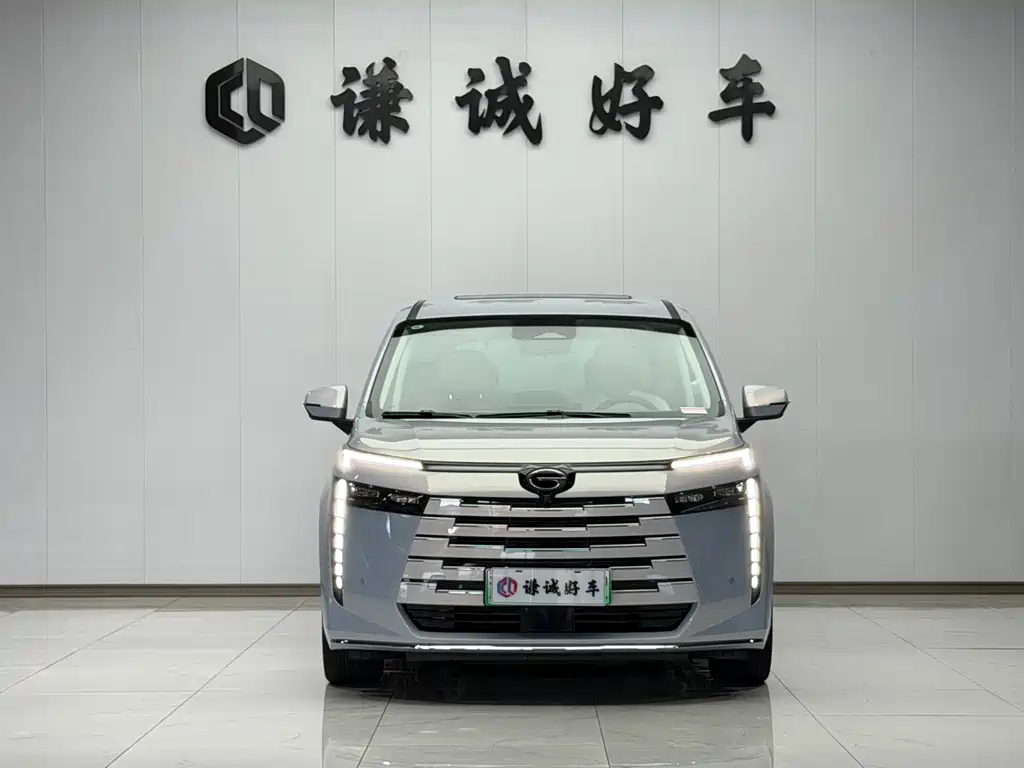 GAC Trumpchi E8 PHEV 2024 — фото 2