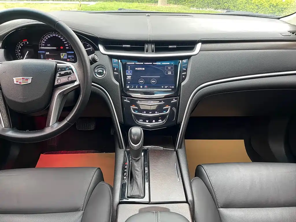 Cadillac XTS 2019 — фото 18