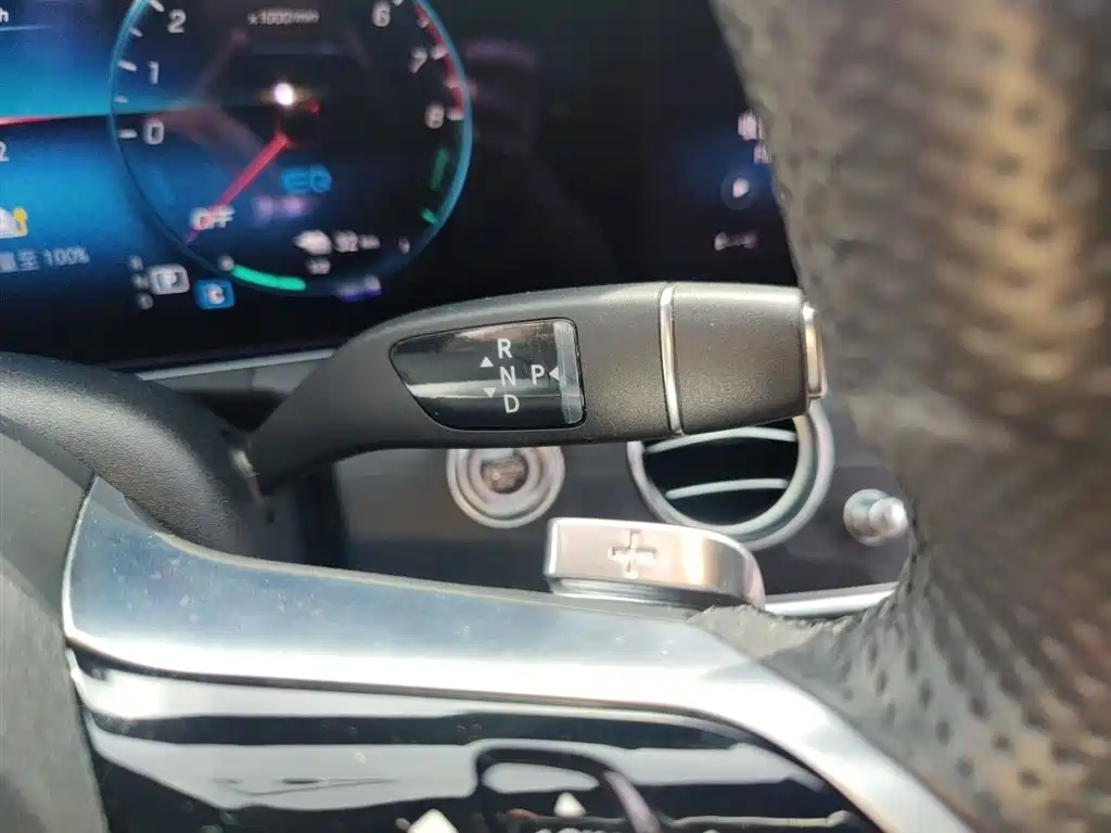 Mercedes-Benz E-Class New Energy 2022 — фото 15