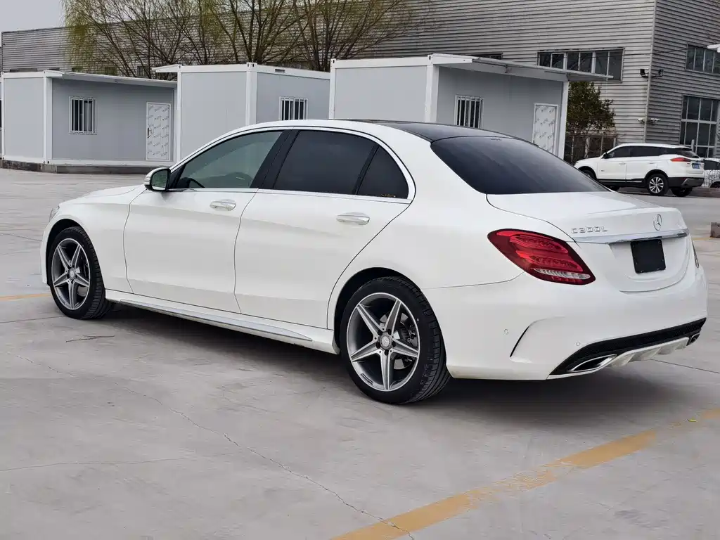Mercedes-Benz C-Class 2015