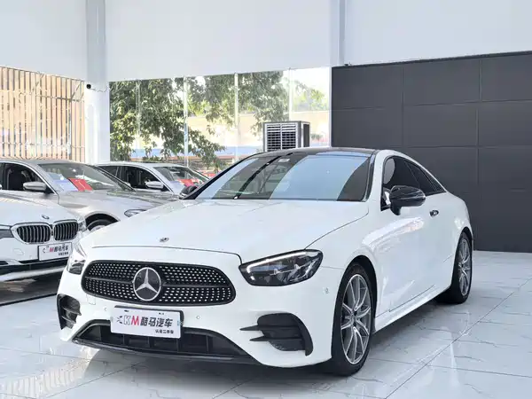 Mercedes-Benz E-Class 2023