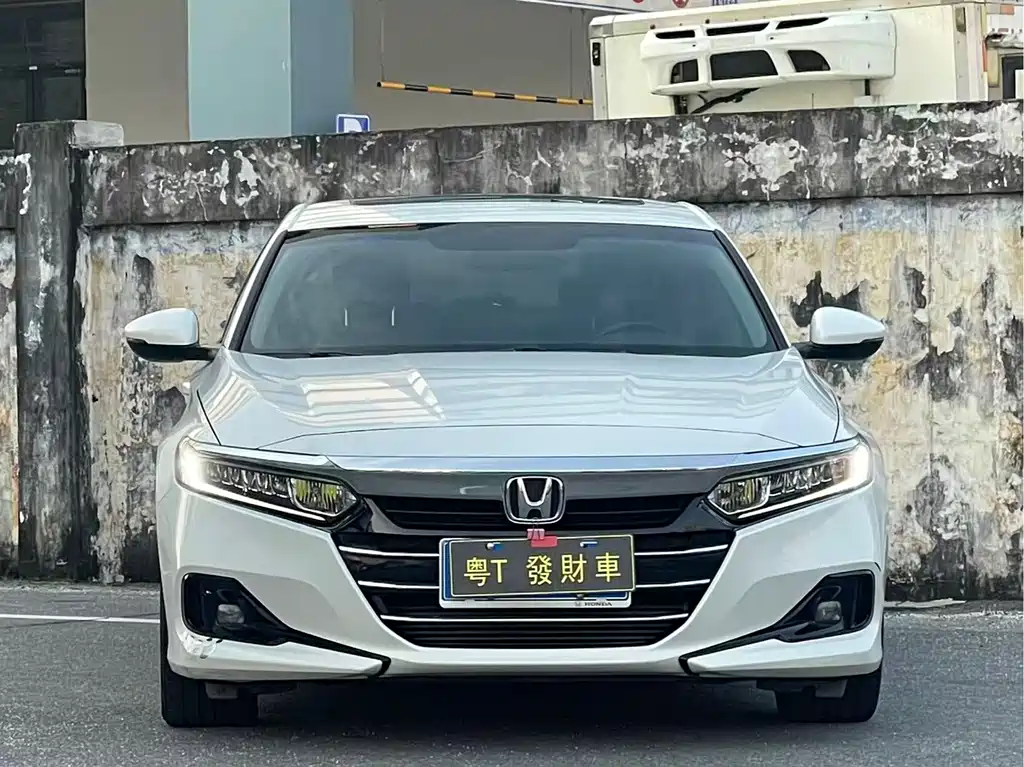 Honda Accord 2022 — фото 2
