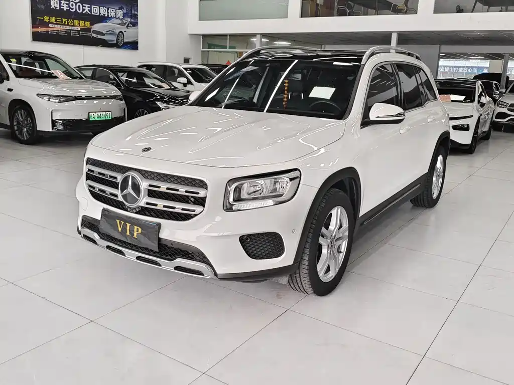 Mercedes-Benz GLB 2021