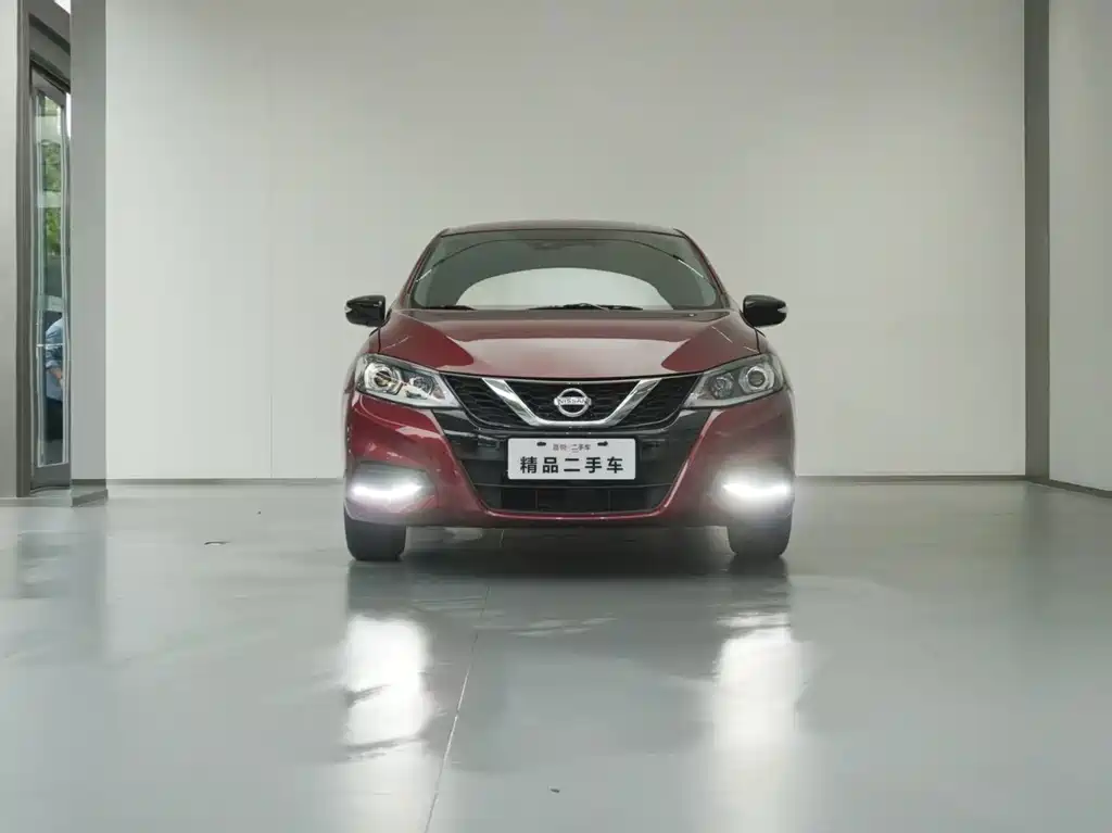 Nissan Tiida 2022