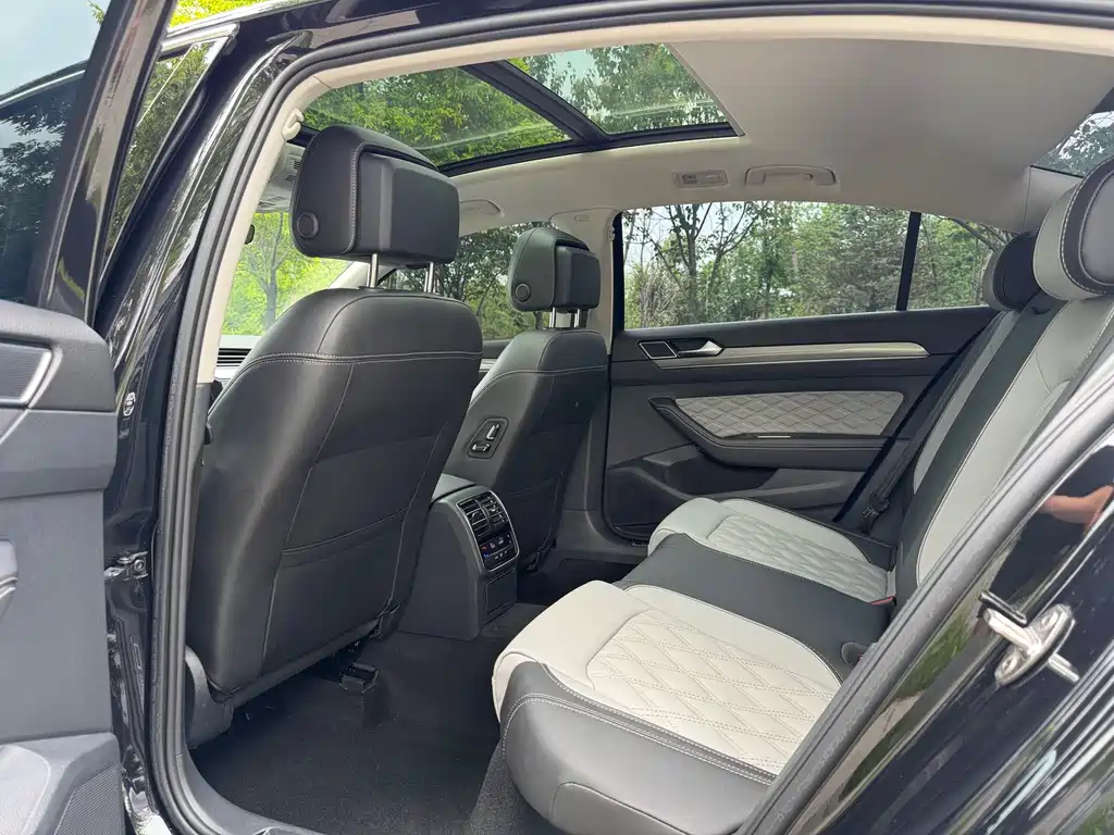 Volkswagen Magotan 2023