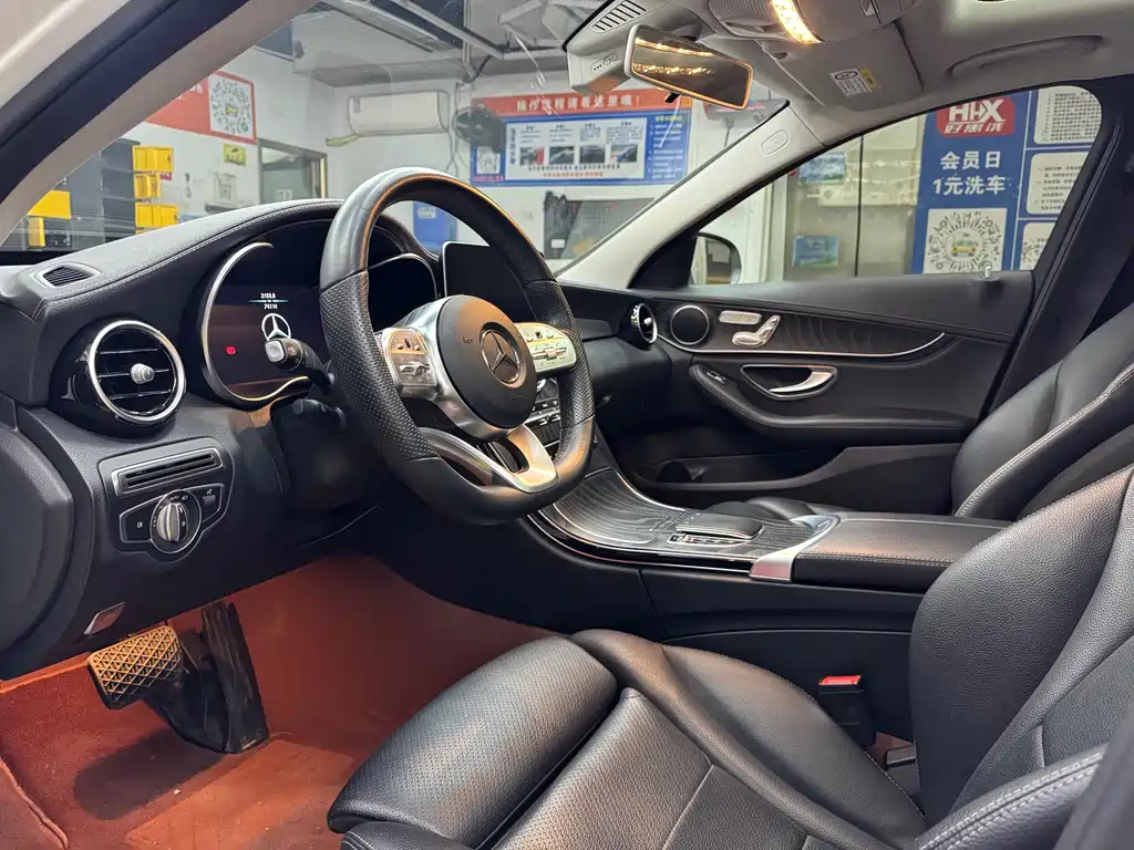 Mercedes-Benz C-Class 2019 — фото 2