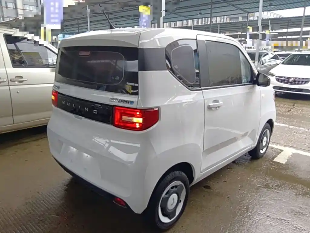 Wuling MINIEV 2023