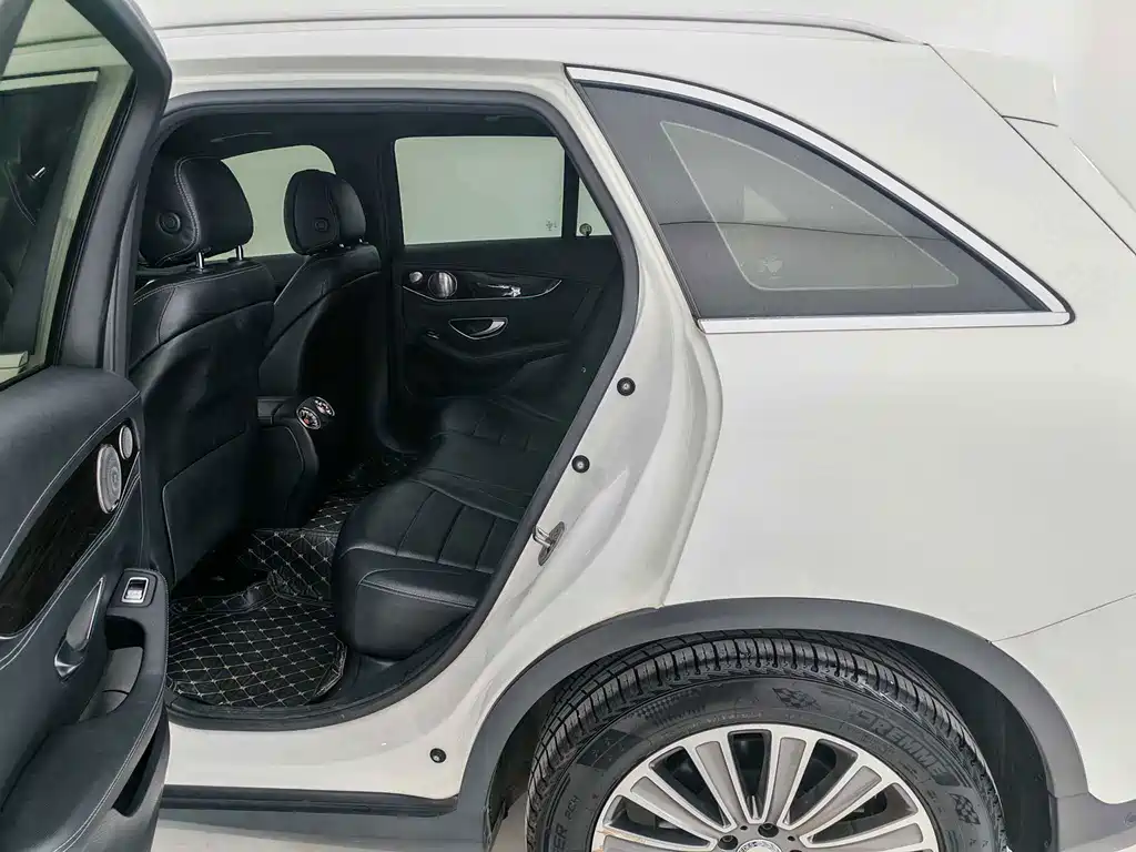 Mercedes-Benz GLC 2016