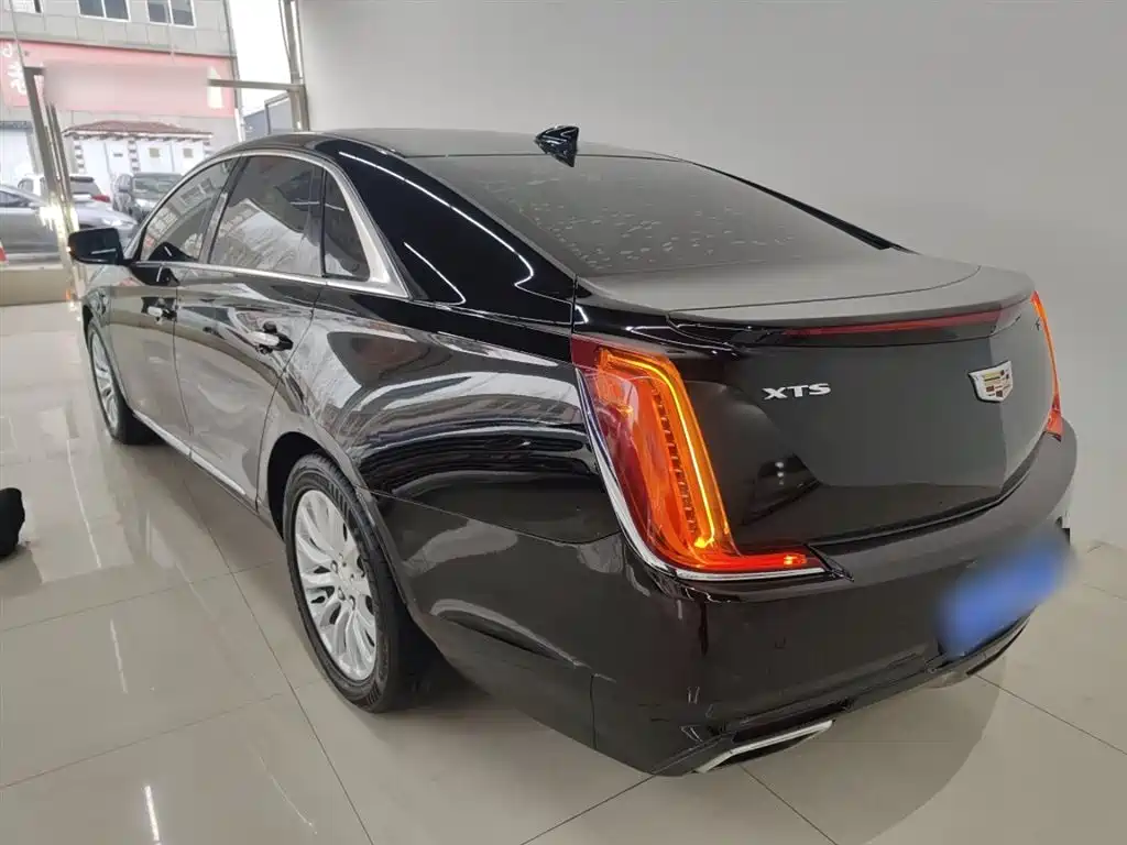Cadillac XTS 2020 — фото 5