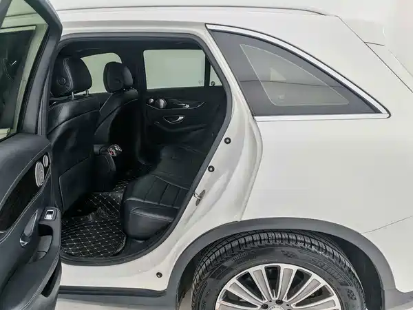 Mercedes-Benz GLC 2016