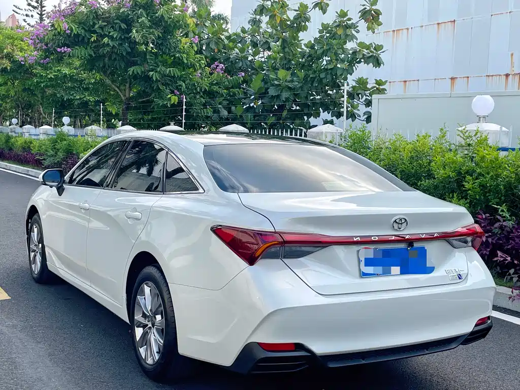 Toyota Avalon 2025 — фото 10