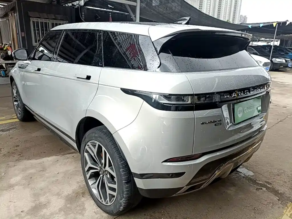 Land Rover Range Rover Evoque 2023 — фото 5