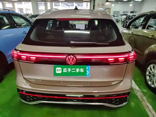 Volkswagen Tiguan L 2024