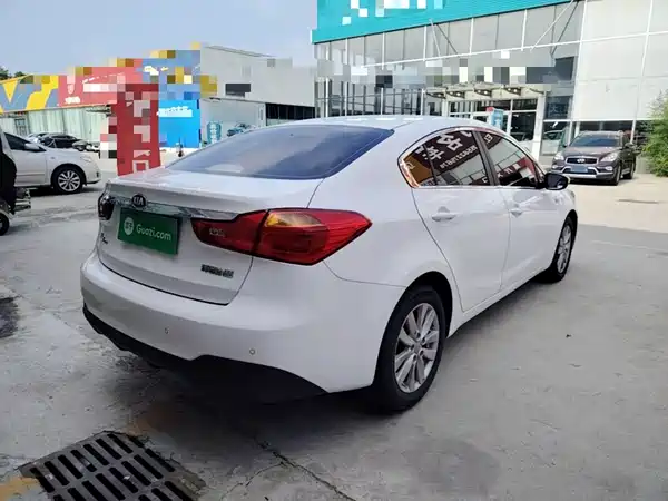 Kia K3 2016
