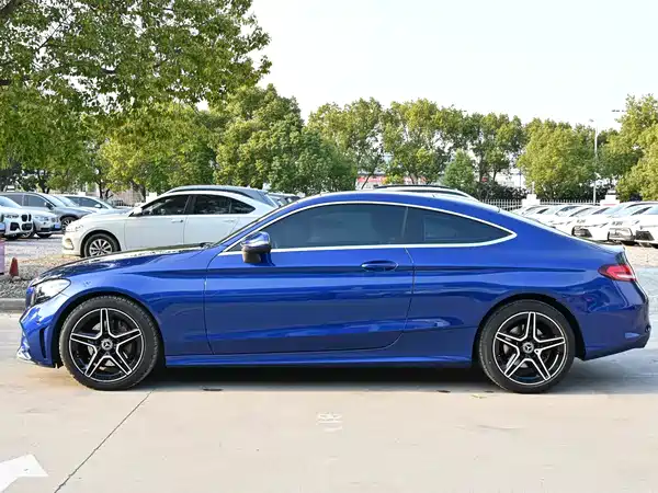 Mercedes-Benz C-Class 2019