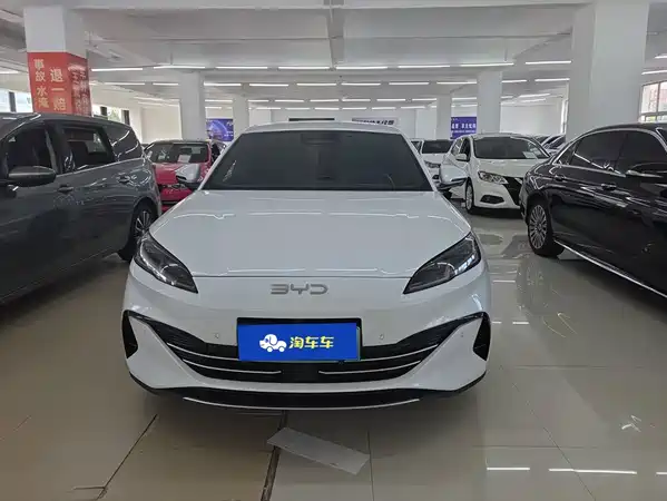 BYD Seal 06 2025