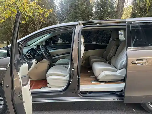 Buick GL8 2023