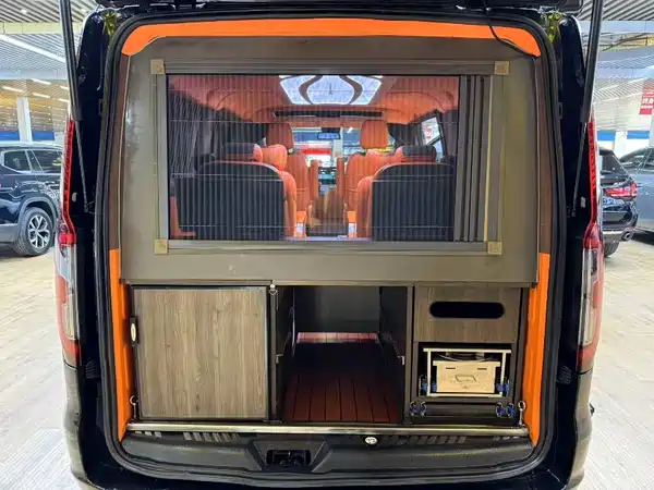 Ford Transit 2023