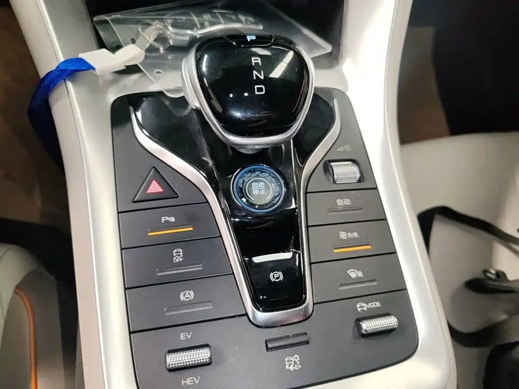 BYD Song Pro New Energy 2023 — фото 14