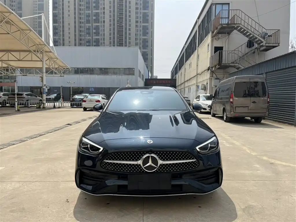 Mercedes-Benz C-Class 2023 — фото 25