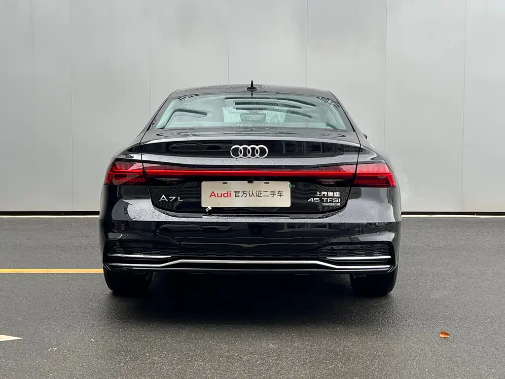 Audi A7L 2025 — фото 20