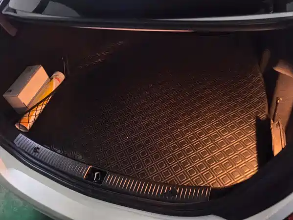 Mercedes-Benz C-Class 2021