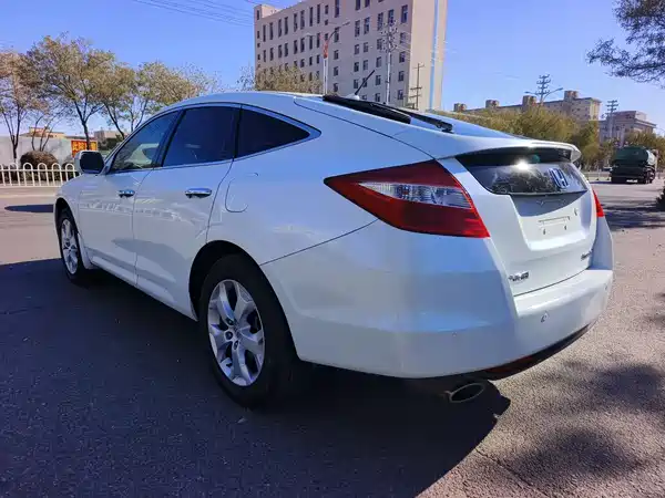 Honda Crosstour 2012