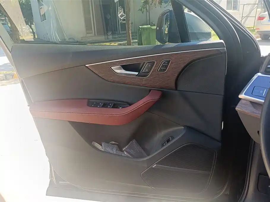Audi Q7 2023