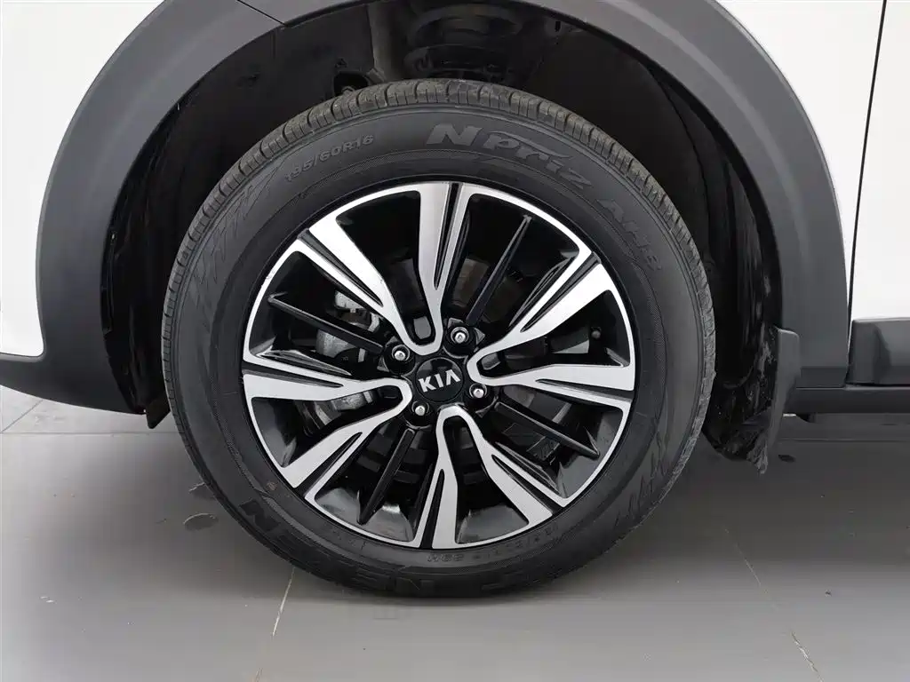 Kia KX1 2019 — фото 17