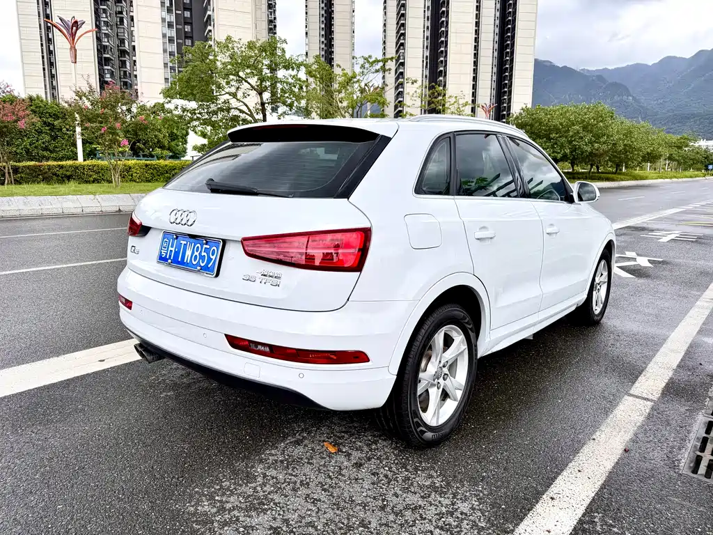Audi Q3 2017