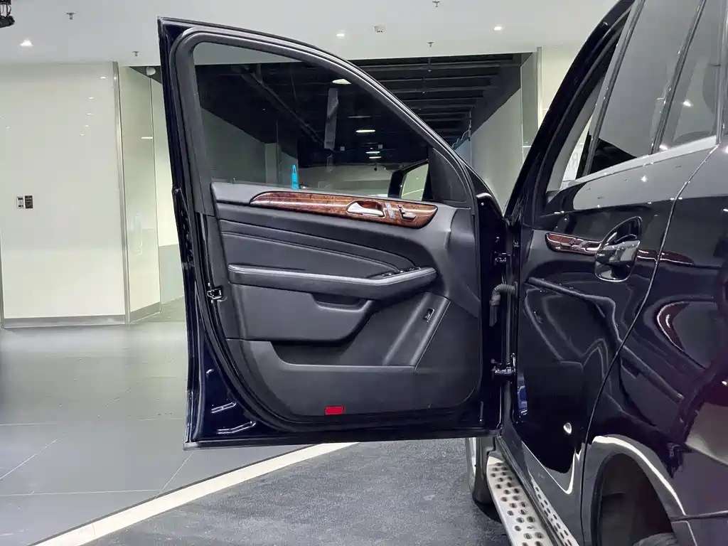 Mercedes-Benz M-Class 2014 — фото 19