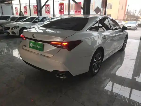 Toyota Avalon 2019