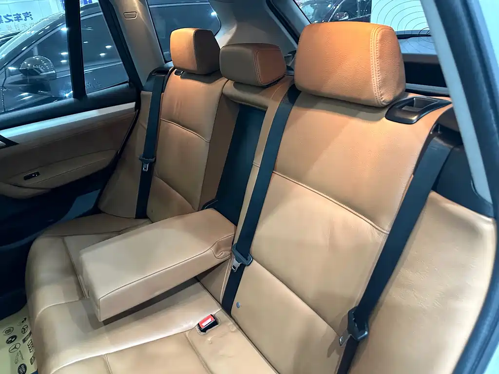 BMW X3 2016 — фото 10