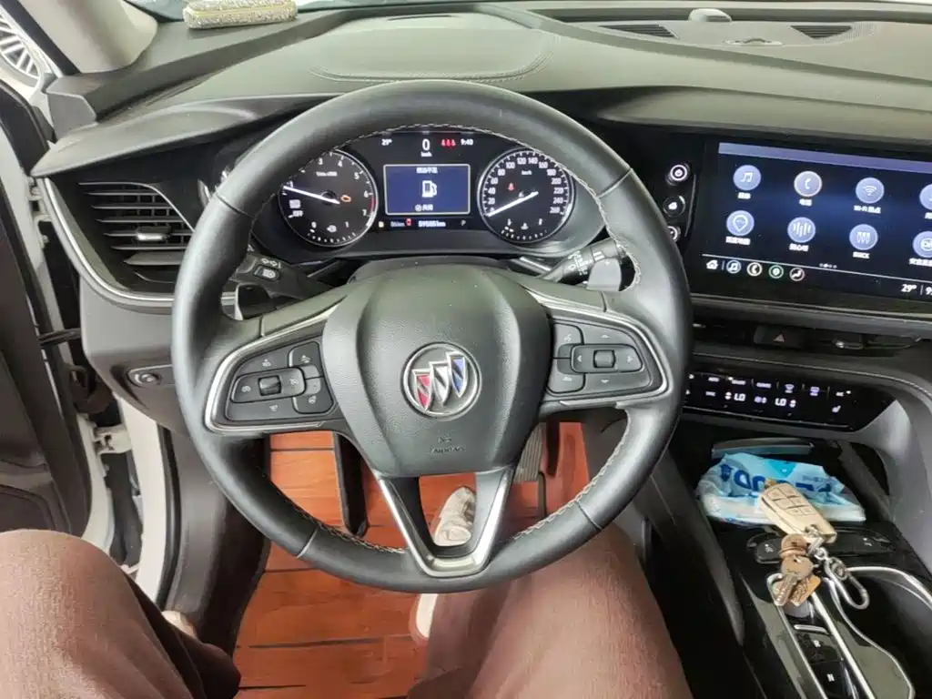 Buick Envision Plus 2022 — фото 11