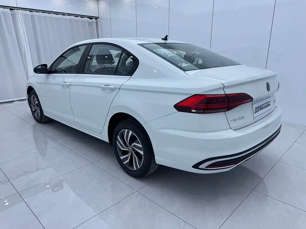 Volkswagen Bora 2025