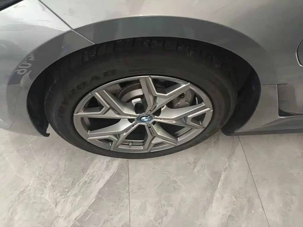BMW i3 2023 — фото 23