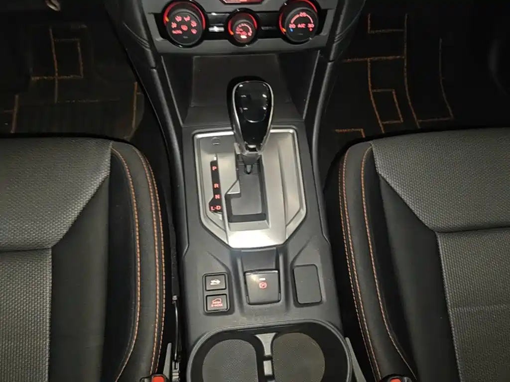 Subaru XV 2018 — фото 12