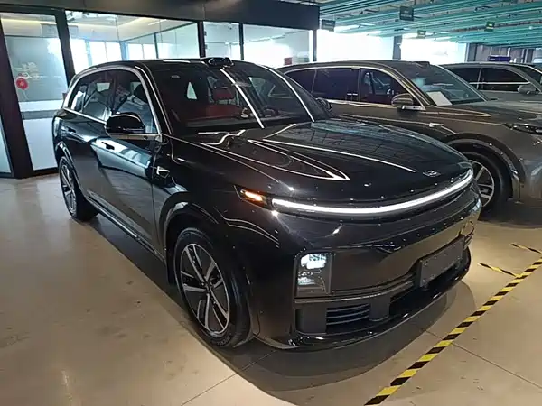 Li Auto L7 2024