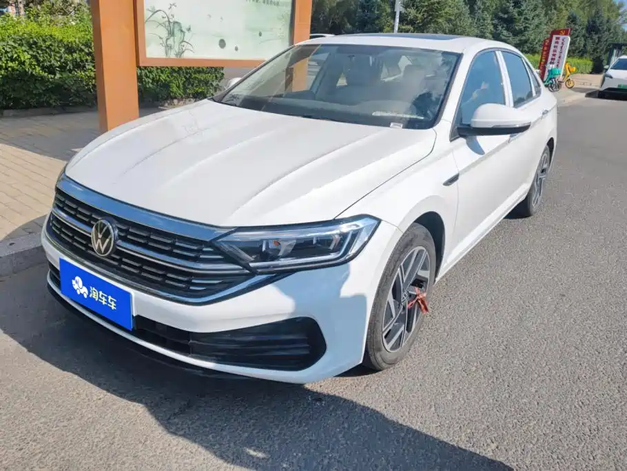 Volkswagen Sagitar 2025