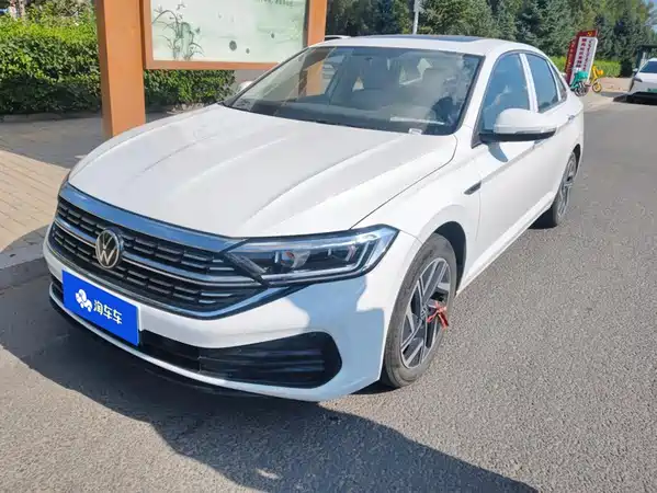 Volkswagen Sagitar 2025