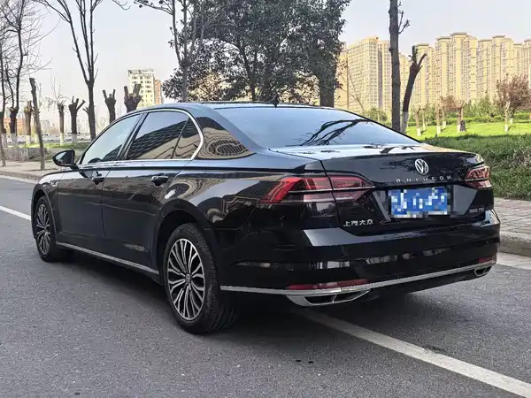 Volkswagen Phideon 2018