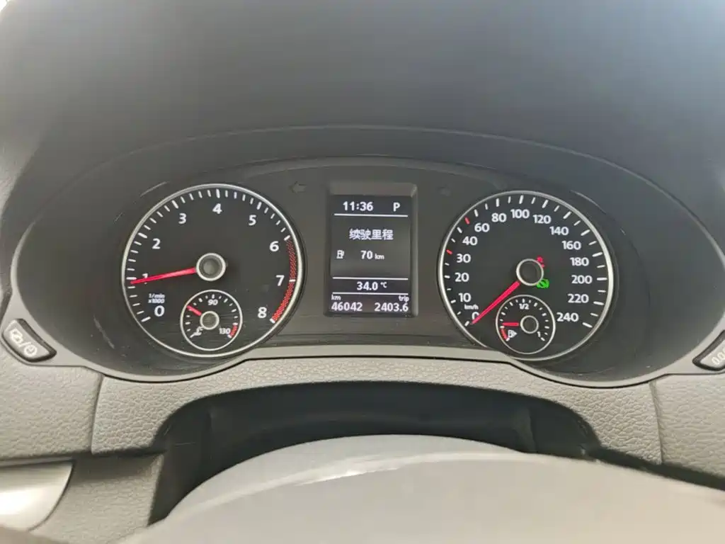 Volkswagen Sharan 2018 — фото 12