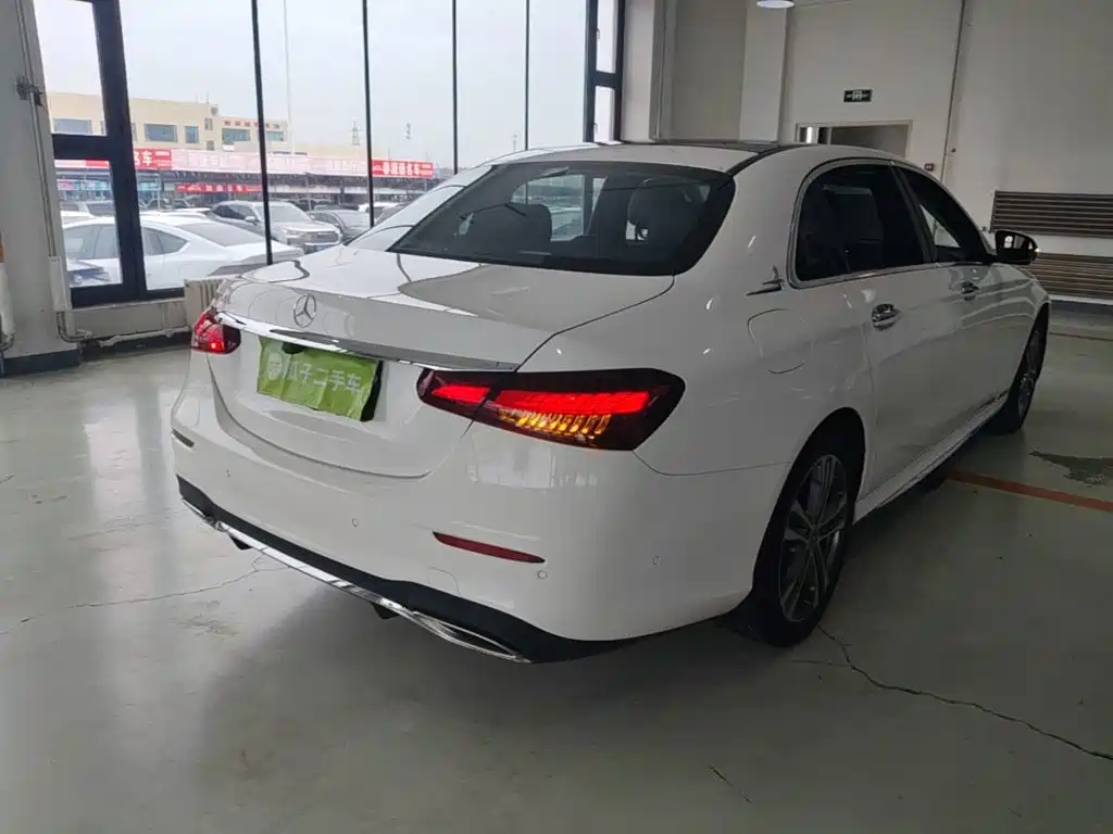 Mercedes-Benz E-Class 2021