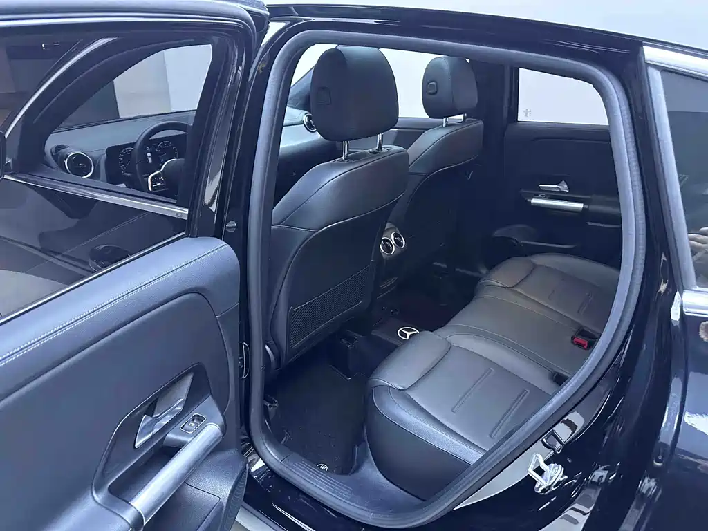 Mercedes-Benz GLA 2021 — фото 10
